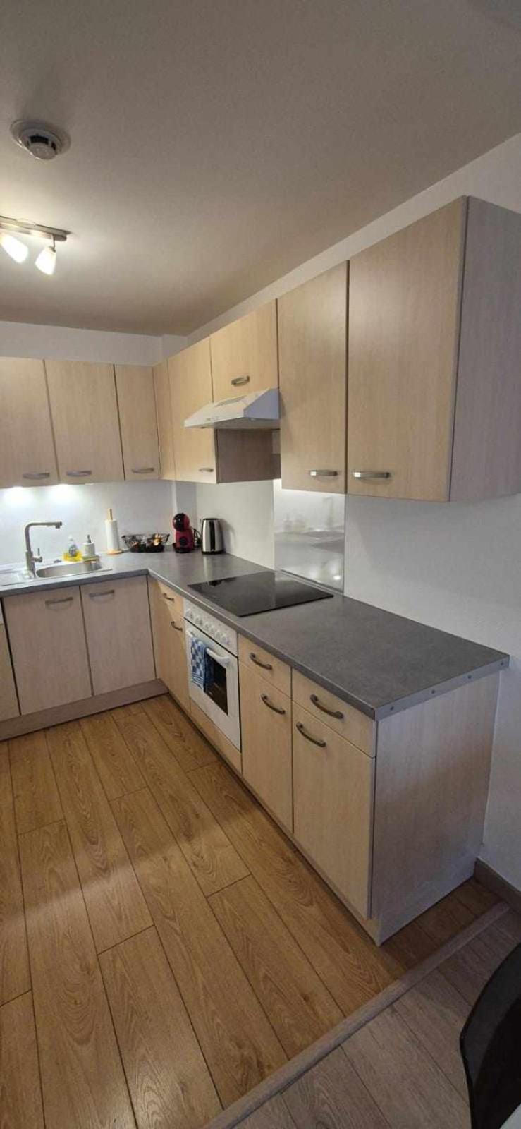 Nouveau !! Appartement Confortable Totalement Renove Avec Parking Gratuit - Hypercentre De Nancy Exterior photo